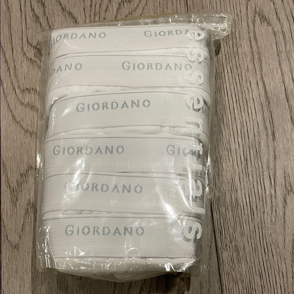 Giordano Men's White Briefs 6 Pack